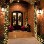A Contractor's Secrets to Hanging Holiday Decor (17 photos)