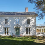 Houzz Tour: Treading Carefully With an 1820 Connecticut Farmhouse (21 photos)