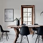 Opposites Attract in the Dining Room (8 photos)