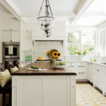 9 Tips for Creating an Inviting White Kitchen (9 photos)