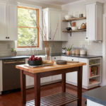 Kitchen of the Week: A Cottage Kitchen Opens Up (13 photos)