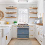 11 Ways a Colorful Appliance Can Perk Up Your Kitchen (13 photos)