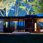 Must-Know Modern Homes: The Glass House (19 photos)