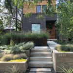 Order Meets Wildness in a Denver Front Yard Makeover (8 photos)