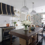 New This Week: 11 Must-See Kitchen Islands (14 photos)