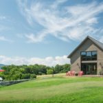 Houzz Tour: Modern Barn Home for a Simpler Life in Vermont (20 photos)