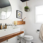 Bathroom of the Week: An Open Feeling in 55 Square Feet (6 photos)