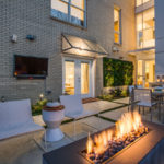 Patio of the Week: Contemporary Courtyard Extends Living Outside (14 photos)