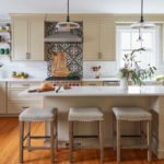 Kitchen of the Week: Beige Cabinets and a Vintage Vibe (10 photos)