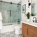 New This Week: 5 Beautiful Bathrooms With a Shower-Tub Combo (5 photos)