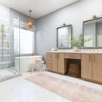 Bathroom of the Week: Airy, Boho Look and a Wood Vanity (10 photos)