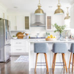 Kitchen of the Week: White, Brass and Blue in a G-Shaped Layout (6 photos)