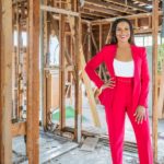 HGTV Host Page Turner Rescues Investors From Renovation Nightmares