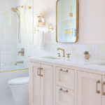 New This Week: 3 Stylish Bathrooms With a Shower-Tub Combo (3 photos)