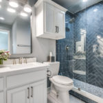 New This Week: 5 Beautiful Blue-and-White Bathrooms (5 photos)